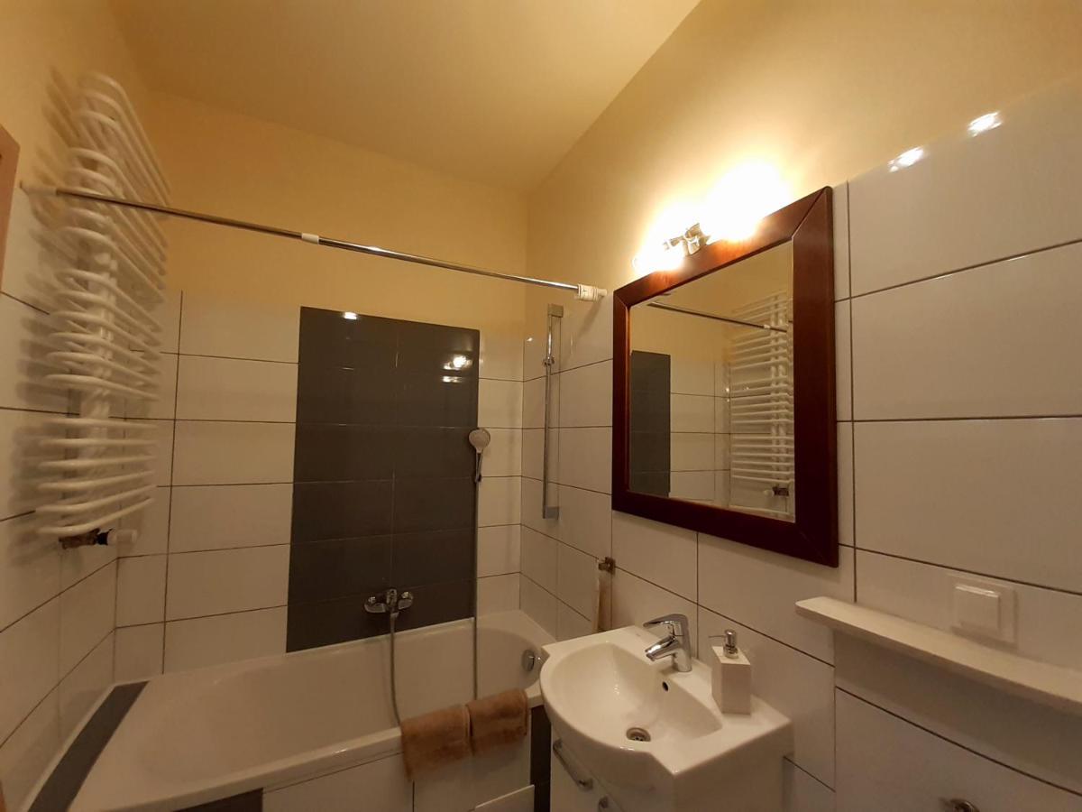 Green Wilanow Apartment With Free Parking Varsavia Esterno foto